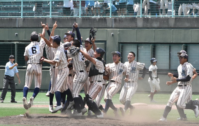 タイブレークは先攻有利？　低反発バットの影響は…　夏の甲子園