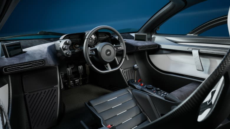 a look at the Le Mans GTR's interior and dashboard