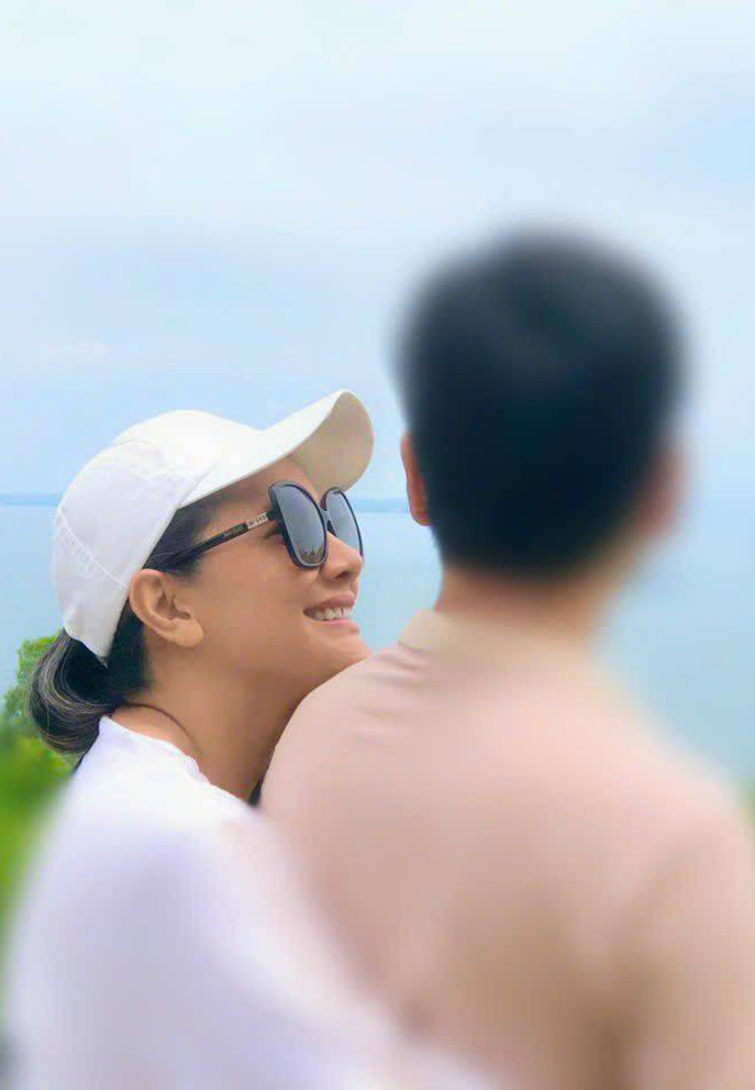 Diễn viên Kiều Trinh công khai tình yêu tuổi 48, được bạn đời 'xem như đứa trẻ'