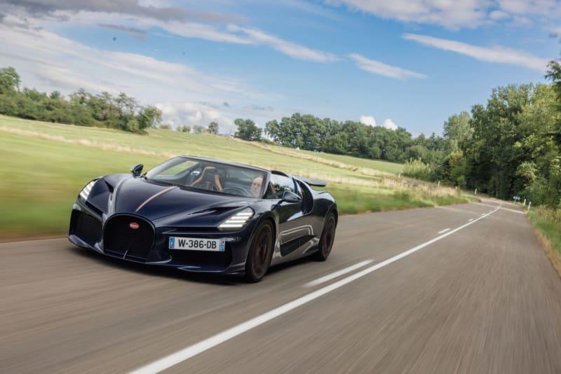 Driving the Bugatti Mistral, the world's fastest roofless car
