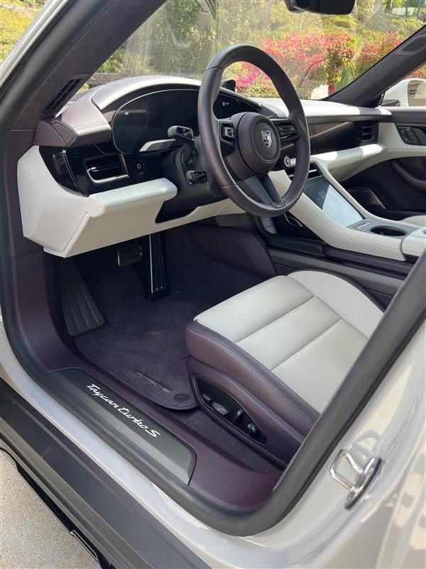 porsche taycan turbo s cross turismo