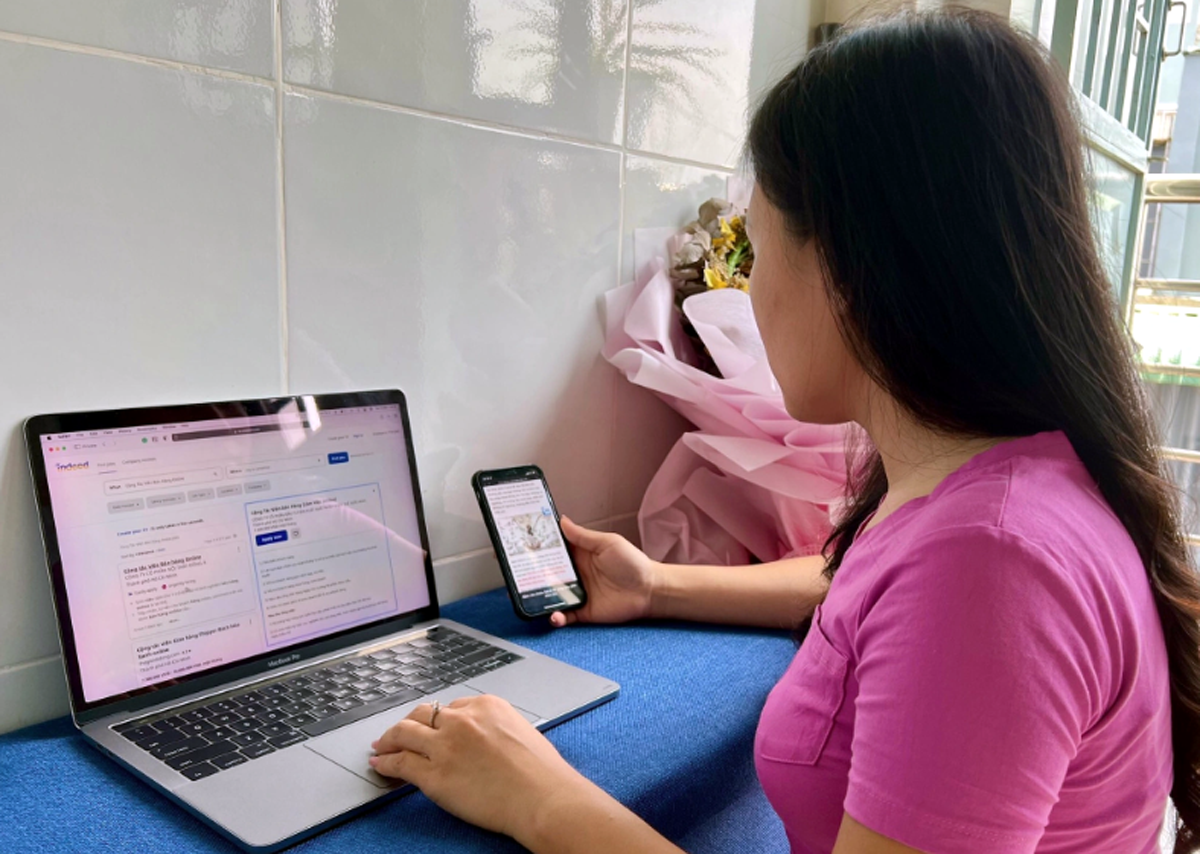 Hơn 300 triệu của cô gái Hà Nội 'bốc hơi' sau khi nhận việc với 'hãng thời trang'