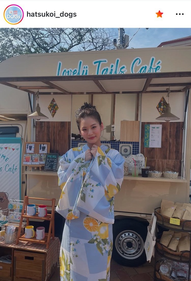  【写真】永瀬莉子、涼やかな浴衣姿で店員とは一風異なる魅力を披露