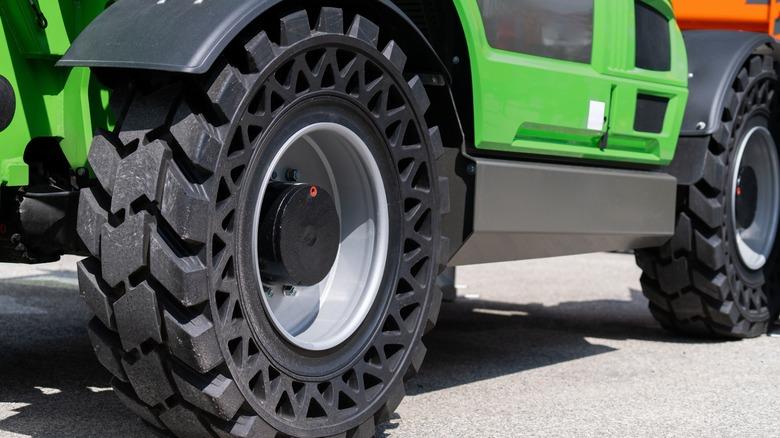 A vehicle with airless tires