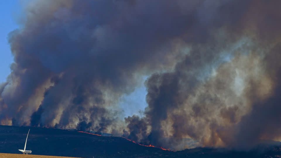 “Nos estamos cocinando vivos”: Europa arde por incendios mientras las temperaturas superan los 38 °C