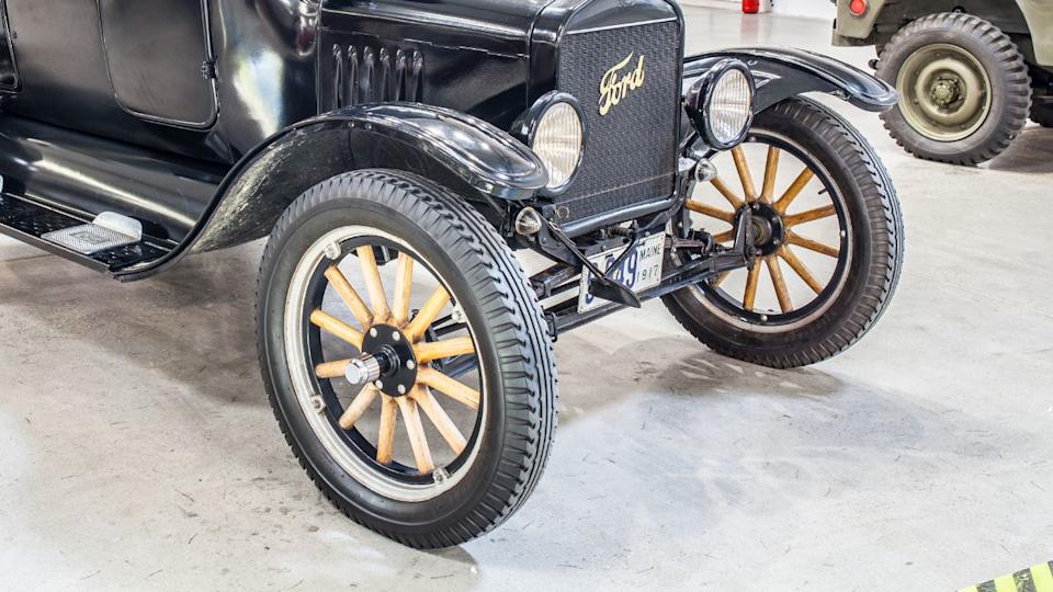 Wooden-Spoke Wheels