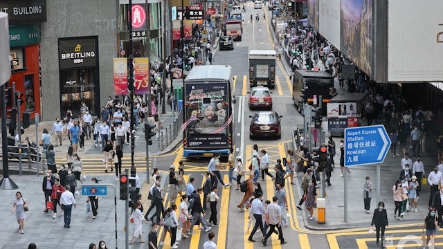 高才通｜成功續簽人才讚香港國際化　冀學好廣東話　買樓落地生根