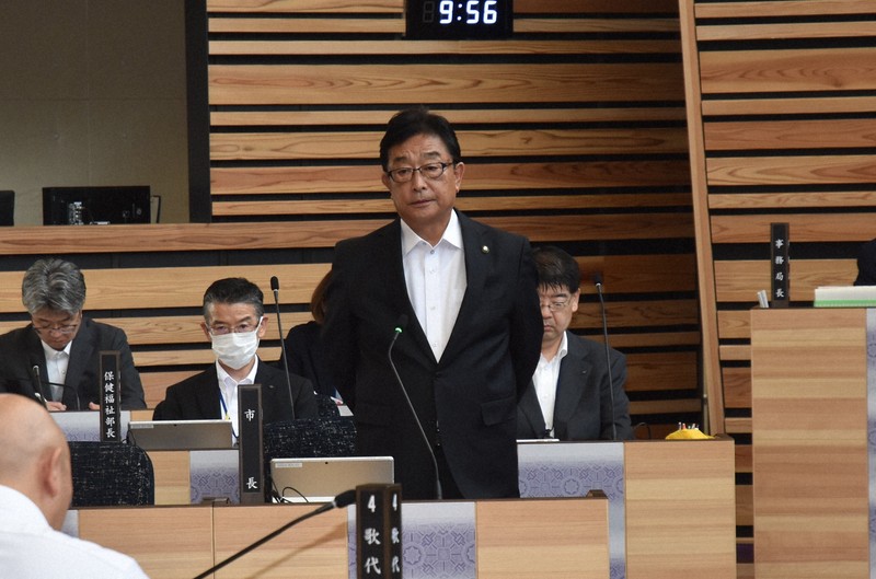 群馬・桐生市長、入札妨害疑いで逮捕・不起訴の元社長に10万円返金