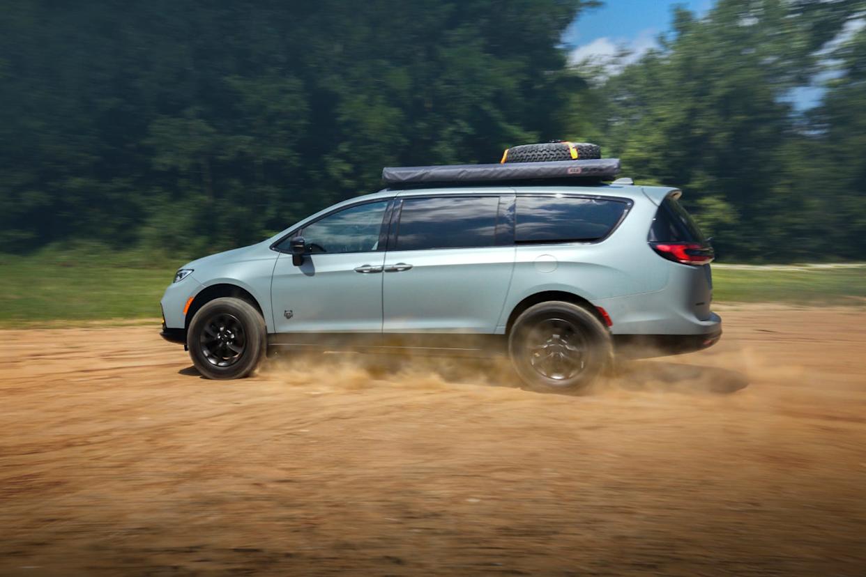 chrysler pacifica grizzly