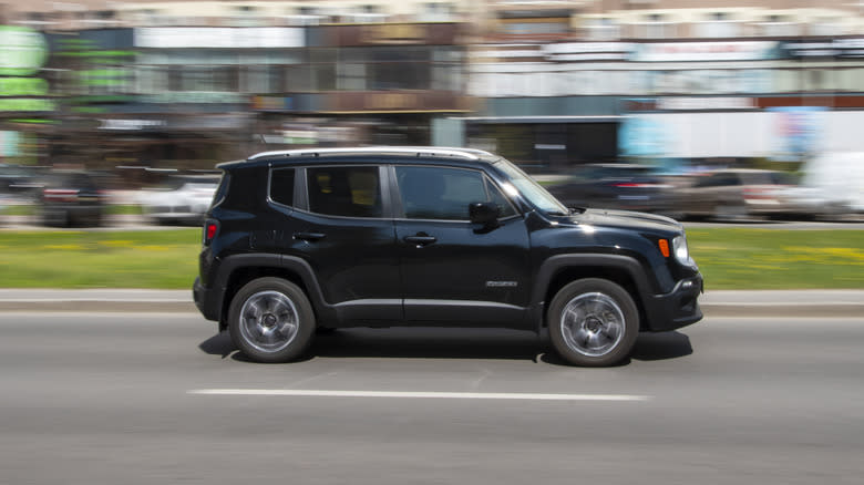 A black Jeep Renegade like the one driven by the accused