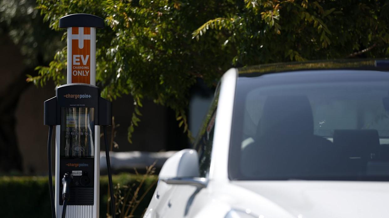 California Might Create Its Own Incentive System to Replace the Dying Federal EV Tax Credit