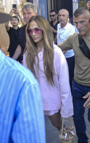 ¡Qué oso! Aseguran que boutique de Chanel le negó la entrada a Jennifer López