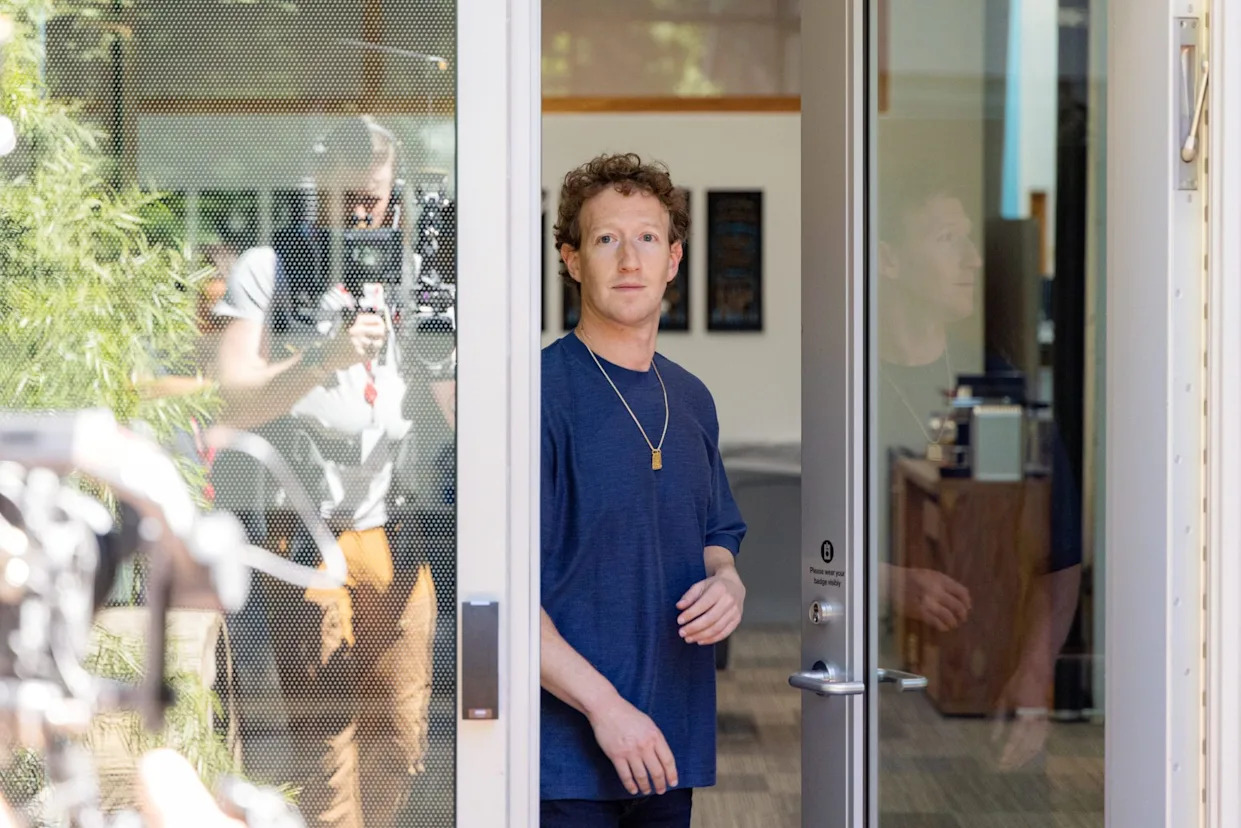 Mark Zuckerberg gifted noise-canceling headphones to his Palo Alto neighbors because of the non-stop construction around his 11 homes