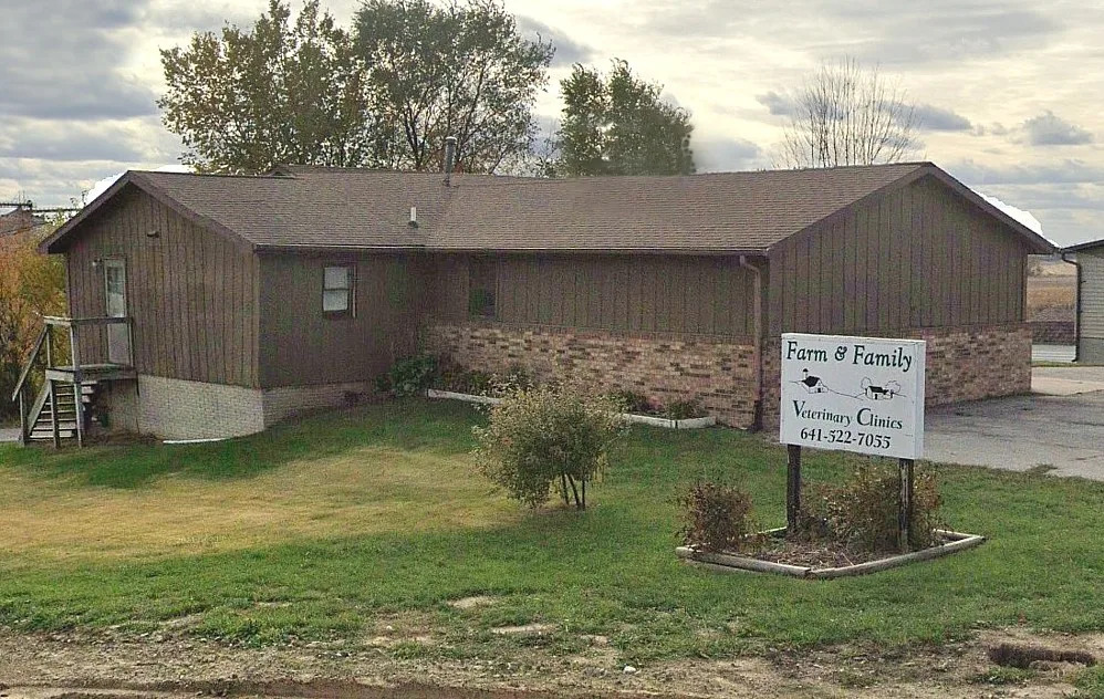 Iowa veterinary professionals are sanctioned for drug-related violations