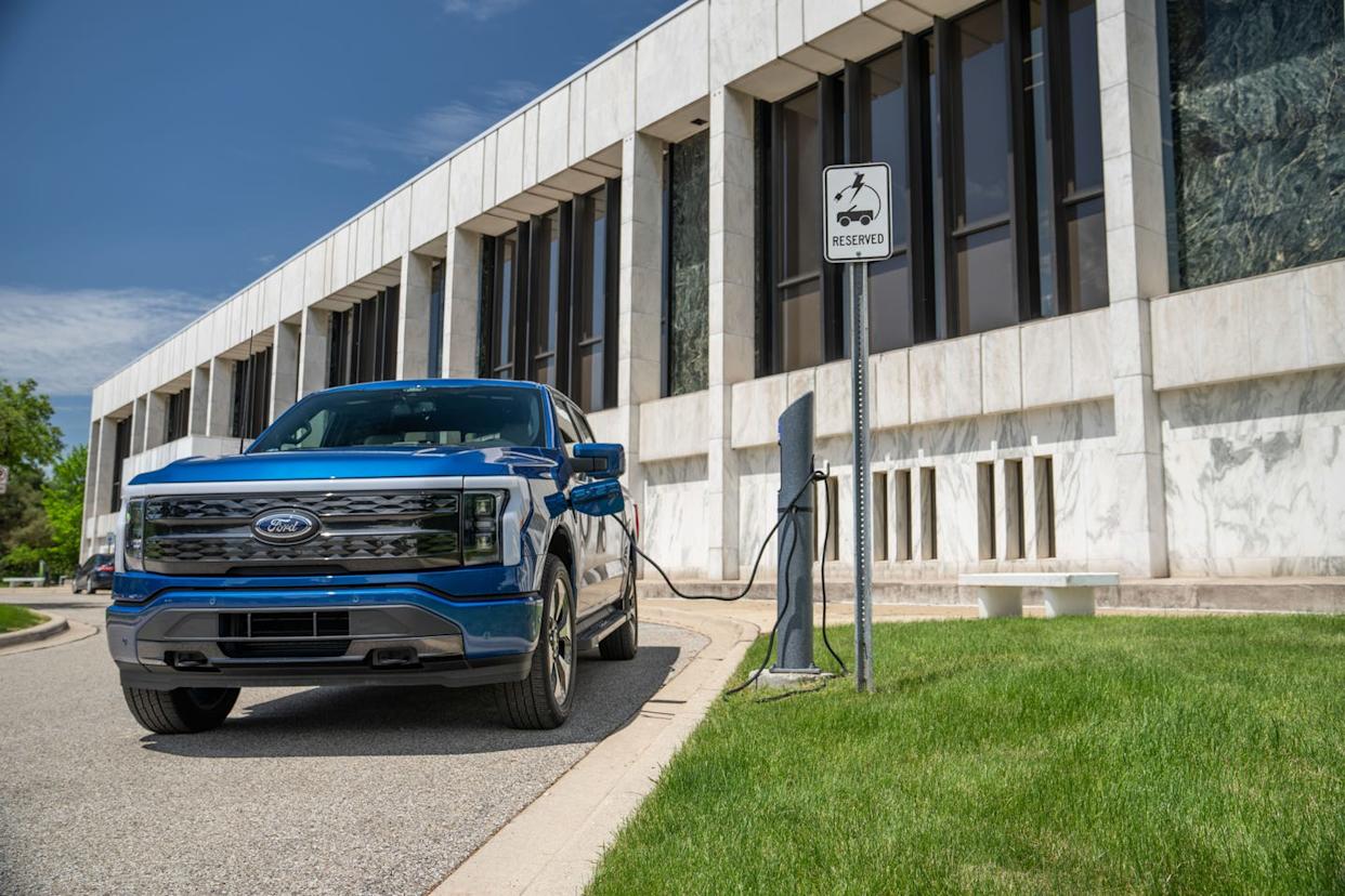 This Loophole Will Let You Claim the Federal EV Tax Credit Even After It Expires on September 30