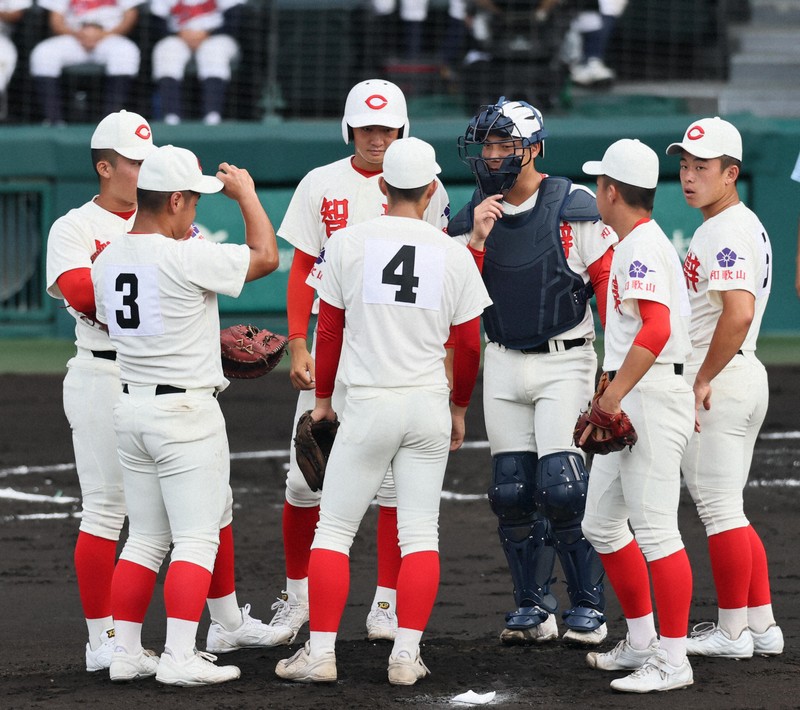 春準Vの智弁和歌山、守備ミス連発で初戦敗退　夏の甲子園