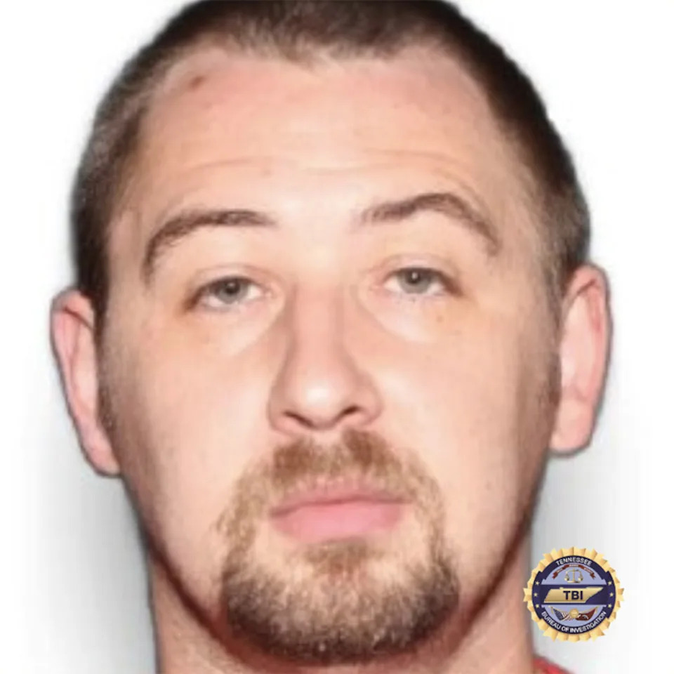 Agents arrest 2 men accused of helping suspect in Tennessee quadruple killing