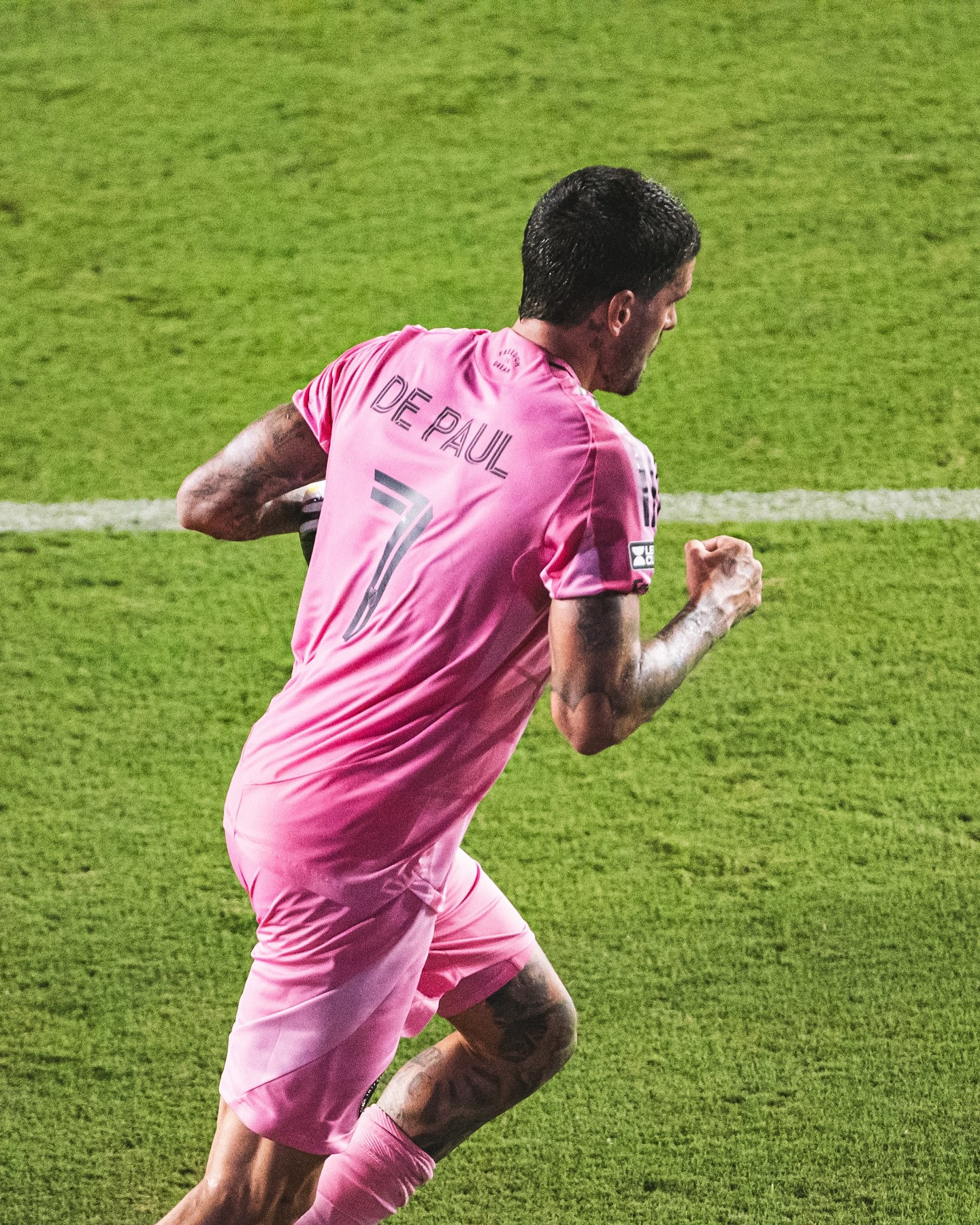 De Paul, Suarez thay Messi tỏa sáng giúp Inter Miami thắng tưng bừng