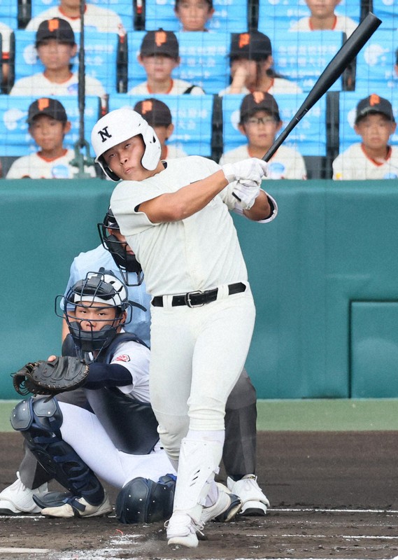 日大三の2年生4番、相手投手陣は「本当に同学年か…」　夏の甲子園