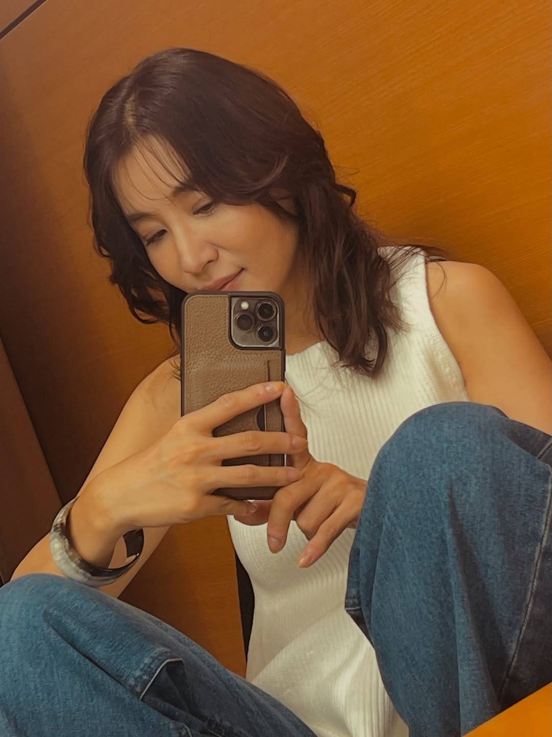 「誰かと思った」元めちゃイケ出演者〝激変〟ショット「髪短くなって更に素敵」「いい感じ」「ずっとファンです」の声