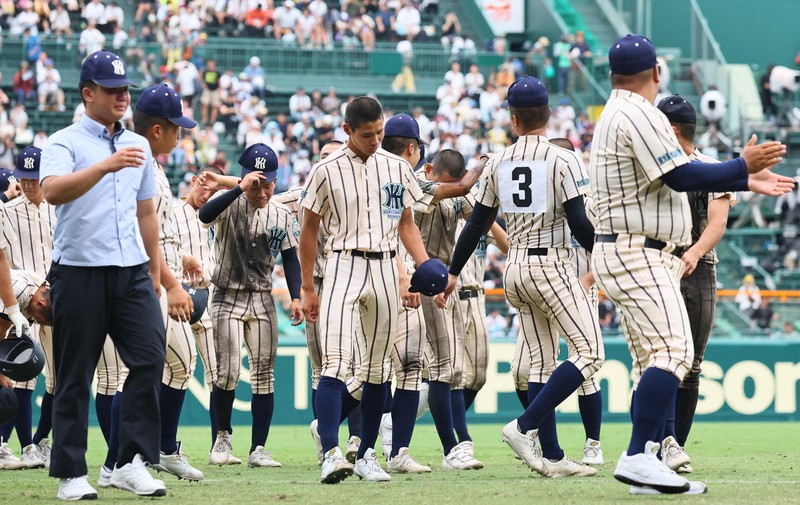 初戦敗退の東大阪大柏原、土持ち帰らず　夏の甲子園