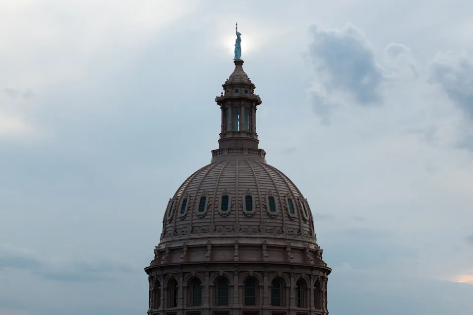Texas House redistricting committee advances bill with new congressional maps