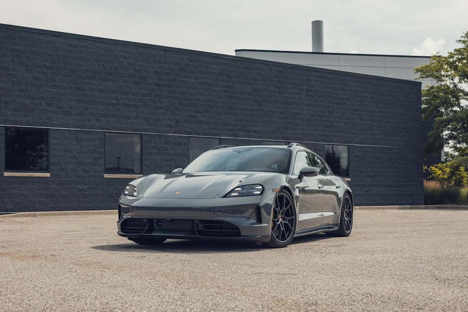 2025 porsche taycan sport turismo gts