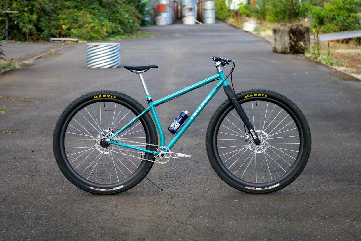 Neuhaus Metalworks Introduces Nova 32″ MTB with Industry Nine 32″ Wheels?