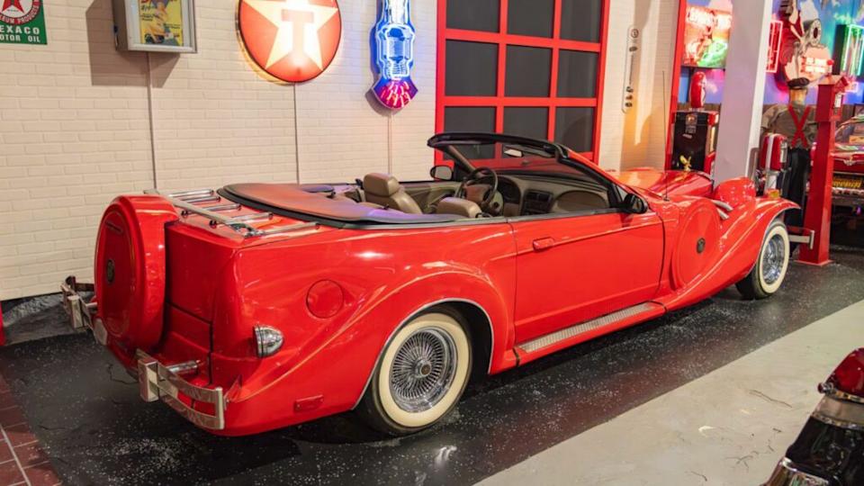 Image via Mecum Auctions