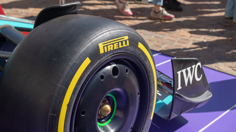 Pirelli F1 tire