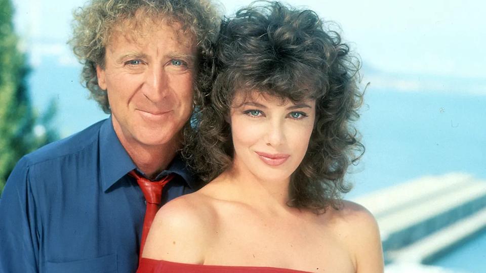Kelly Le Brock Mujer de rojo
