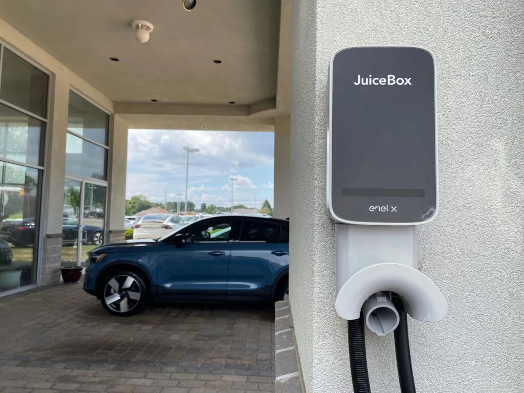 Despite loss of federal EV tax credit, Efficiency Maine still hopeful about transition to clean cars