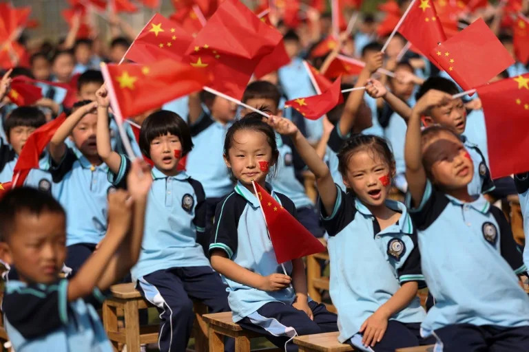 China to offer free pre-school education from autumn