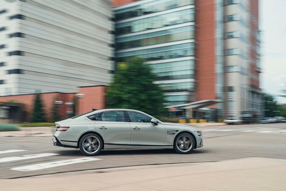 2025 genesis g80