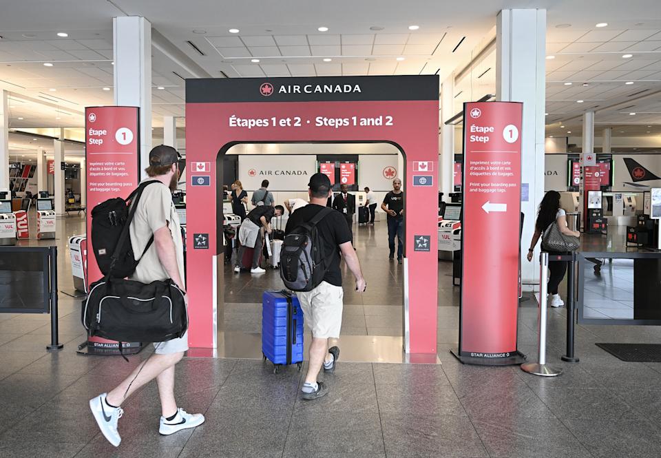 Air Canada empieza a cancelar docenas de vuelos internacionales de larga distancia