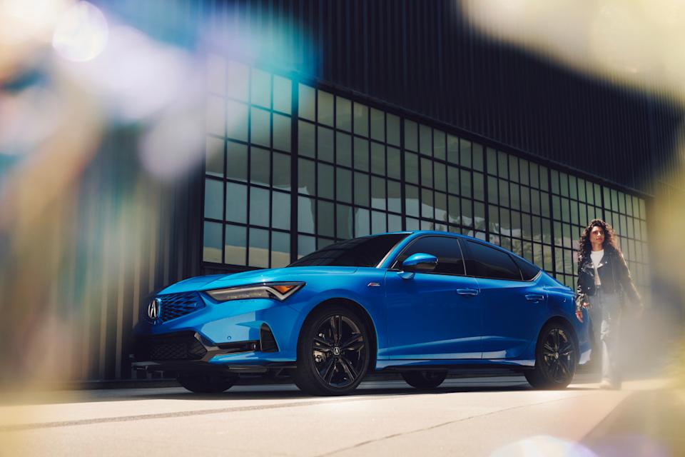 Should You Buy a 2025 Acura Integra Instead of the 2026 Model?