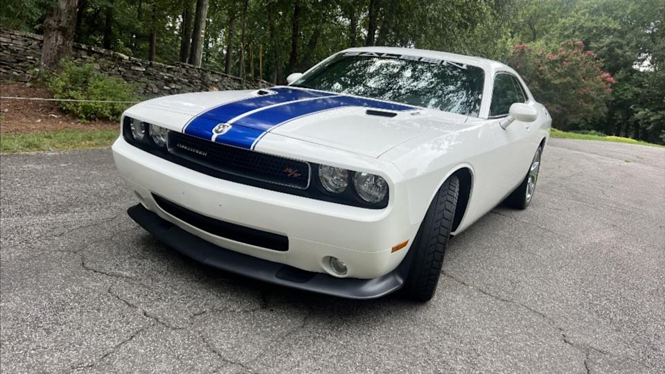 2009 Dodge Challenger R/T Saleen Tribute to Cross Auction Block from Premier Auction Group