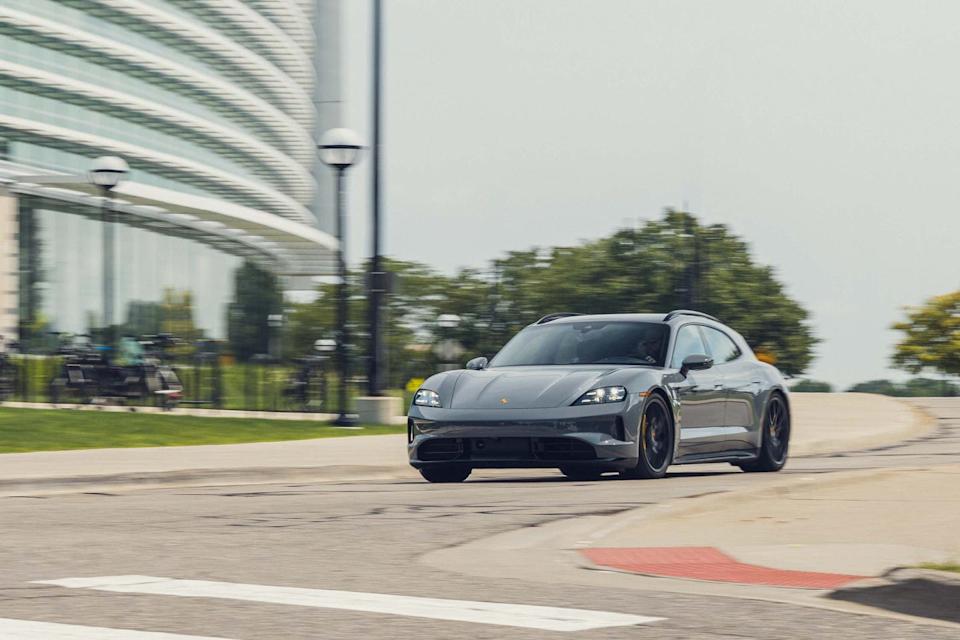 2025 porsche taycan sport turismo gts