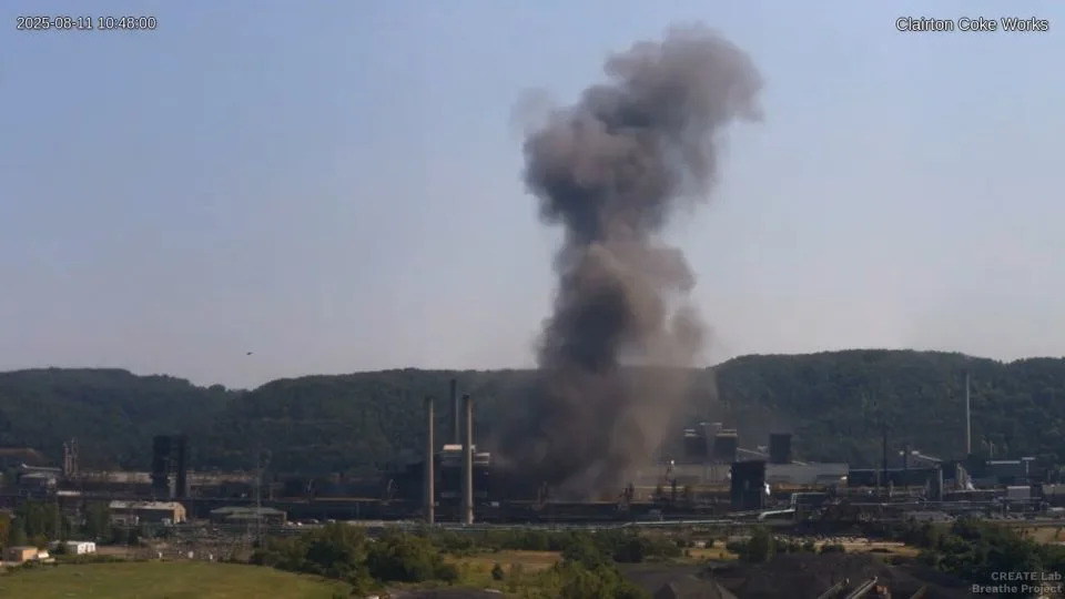 Explosion at US Steel coking plant in Pennsylvania leaves people trapped under rubble