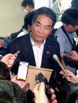 江藤前農相「農政は正念場」　自民党のコメ組織トップに就任