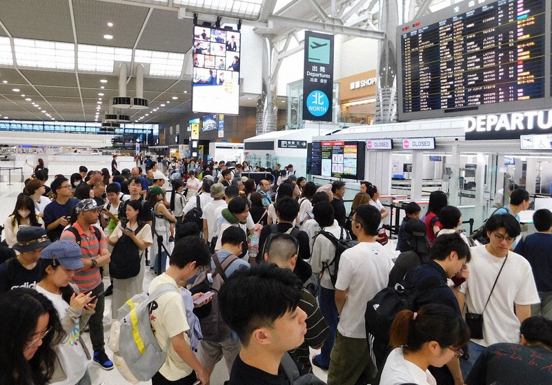 成田空港でお盆の出国ラッシュ始まる　17日までに49万人海外へ