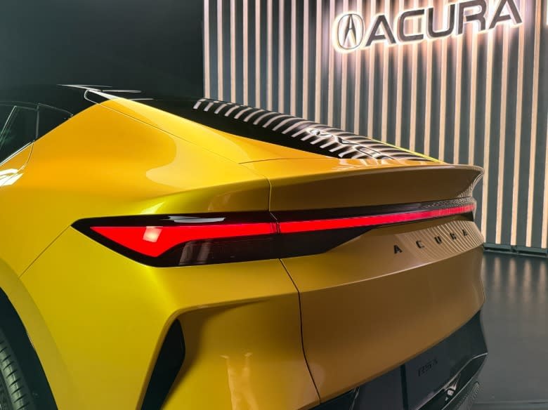 Taillight of the yellow Acura RSX Prototype