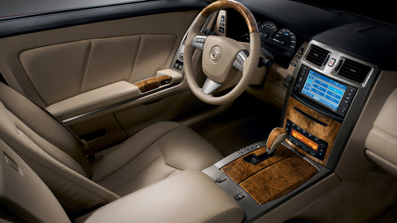 a look at the XLR's interior in tan leather