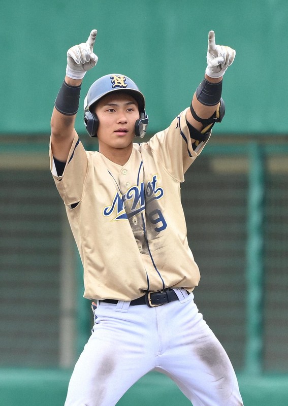 右中間への打球が成長の証し　プロ注目の右打者、NTT西日本・成瀬