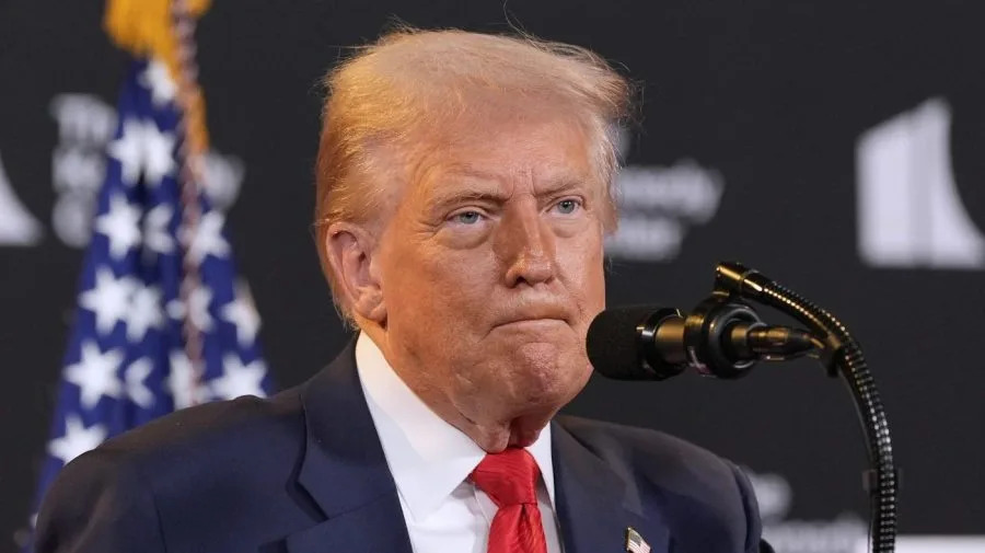 Trump rails against critics ahead of Zelensky meeting