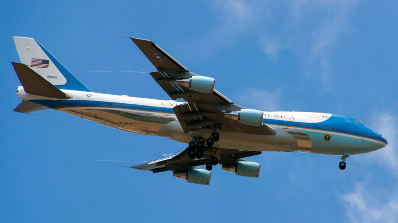 Air Force One on approach to Stansted airport for the 2018 state visit of President Trump to the UK
