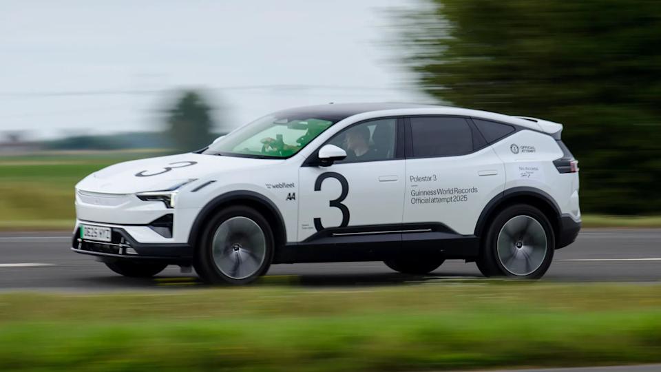 Polestar 3 Sets Guinness World Record with 581 Miles on One Charge