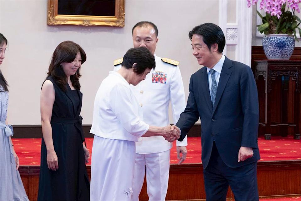 快新聞/今年3度暖替官兵加薪 賴清德:志願役調薪若合憲「追溯補齊」