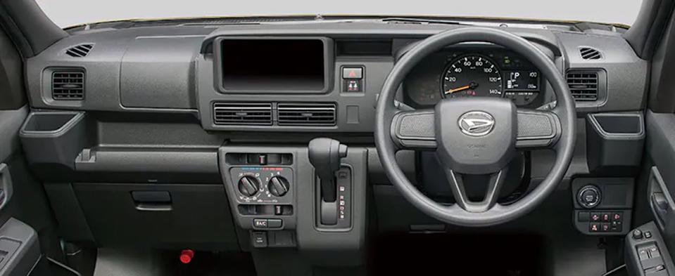2025 daihatsu hijet cargo