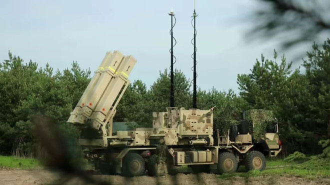 Đức gửi lá chắn IRIS-T thứ 8, Ukraine muốn có 10 hệ thống Patriot